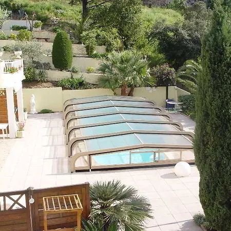 Hotel Tricoli Avec Piscine