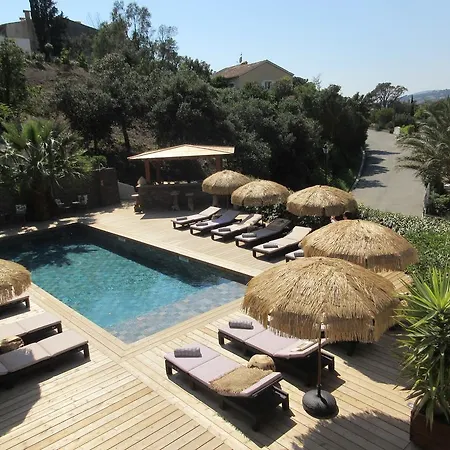 Hotel Tricoli Avec Piscine